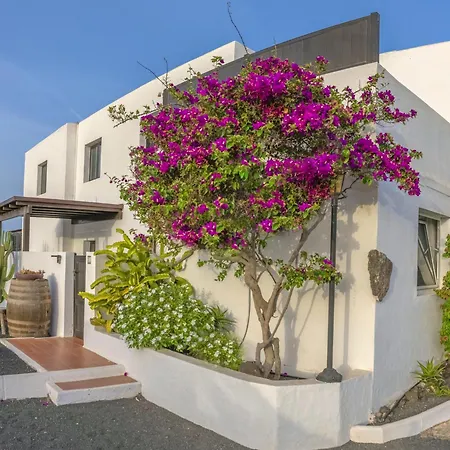 Volcan De Sal Teguise (Lanzarote)